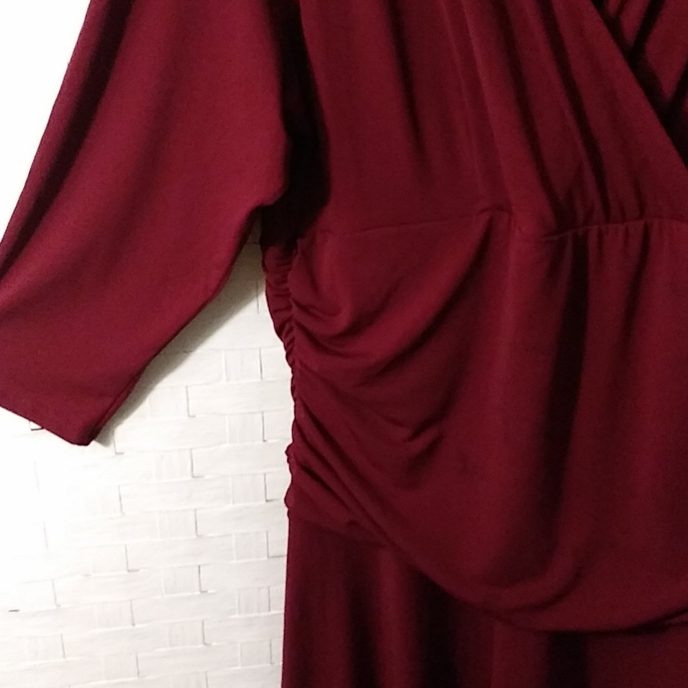 Dress - Picture 3 of 6